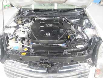 NISSAN SKYLINE 2004 Image 4