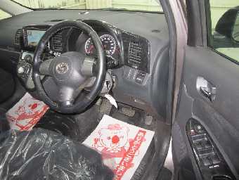 TOYOTA WISH 2007 Image 8