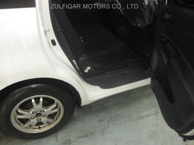 TOYOTA WISH 2007 Image 11