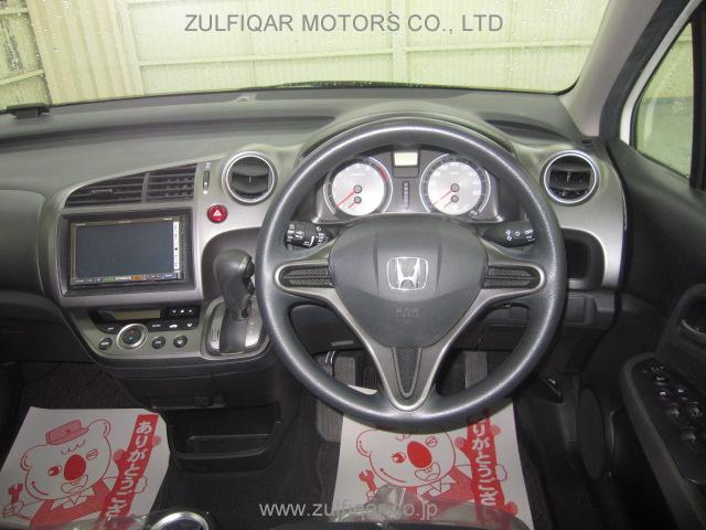 HONDA STREAM 2007 Image 2