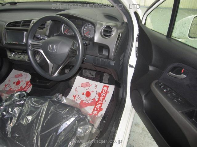 HONDA STREAM 2007 Image 8