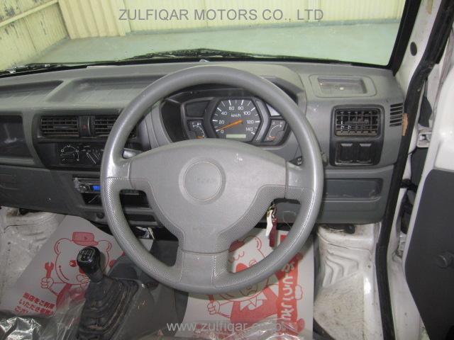 NISSAN CLIPPER 2005 Image 2