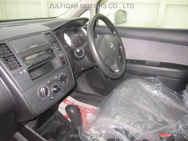 NISSAN TIIDA LATIO 2008 Image 12