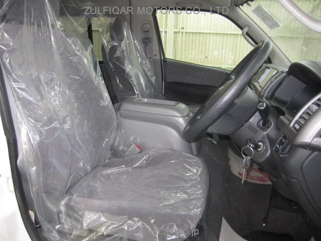 TOYOTA HIACE WAGON 2008 Image 6