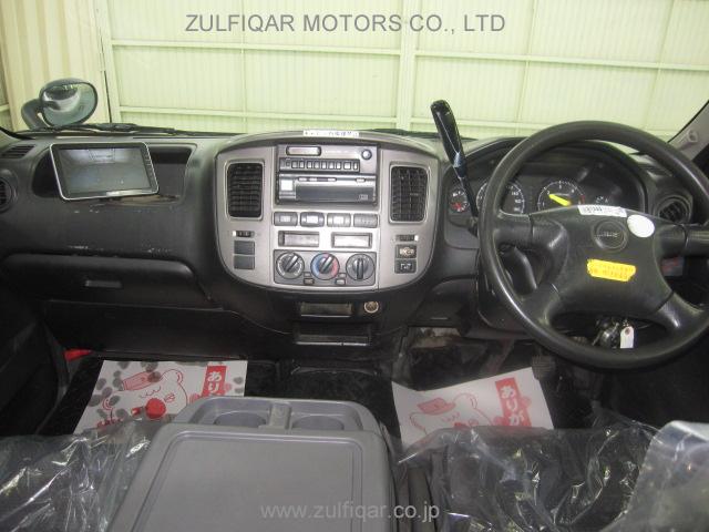 ISUZU COMO 2008 Image 2