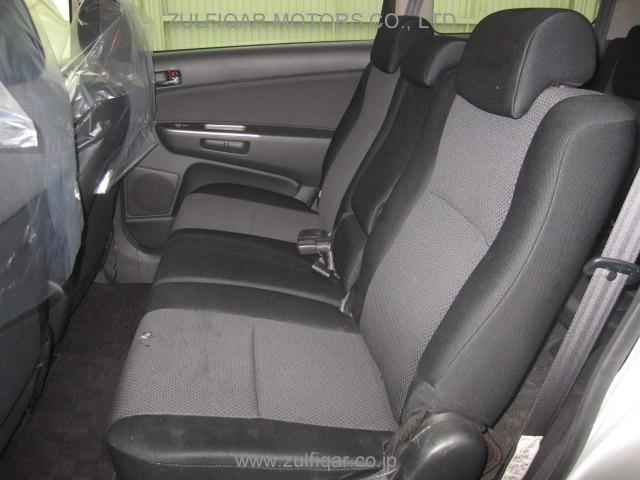 TOYOTA WISH 2008 Image 10