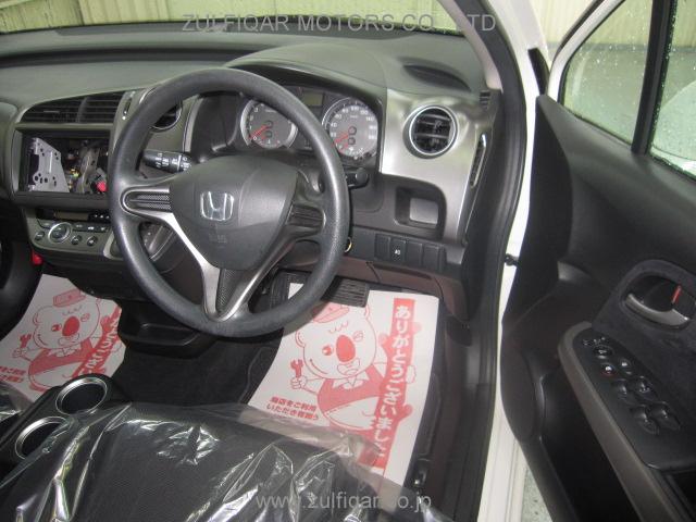 HONDA STREAM 2007 Image 8