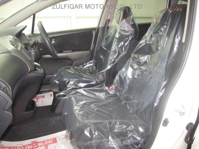 HONDA STREAM 2007 Image 9