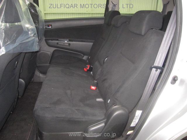 TOYOTA WISH 2008 Image 10