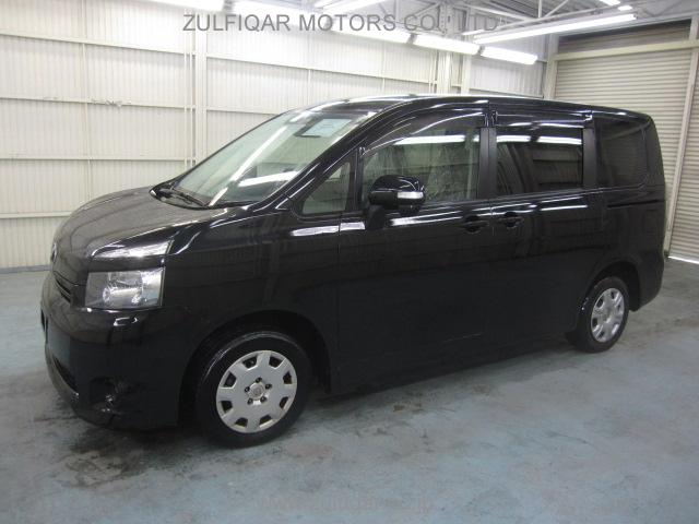 TOYOTA VOXY 2008 Image 1