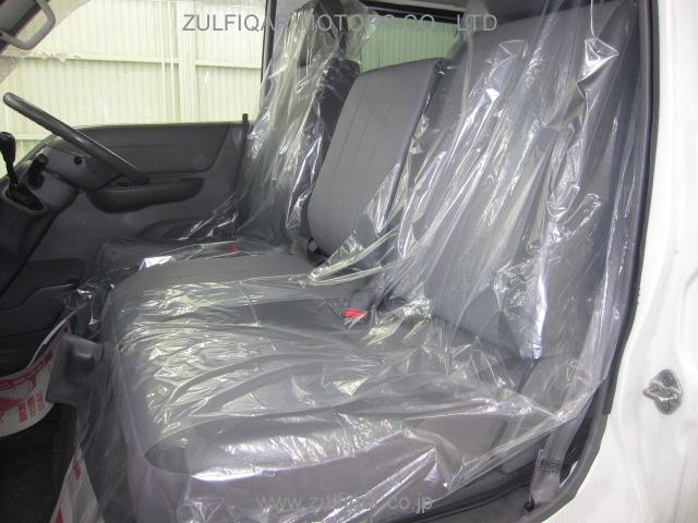 MAZDA BONGO 2008 Image 8