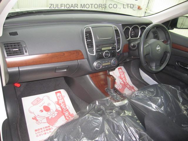 NISSAN BLUEBIRD 2010 Image 12