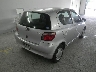 TOYOTA VITZ 2000 Image 3