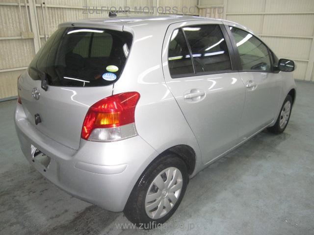 TOYOTA VITZ 2010 Image 3