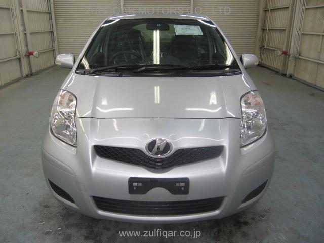 TOYOTA VITZ 2010 Image 4