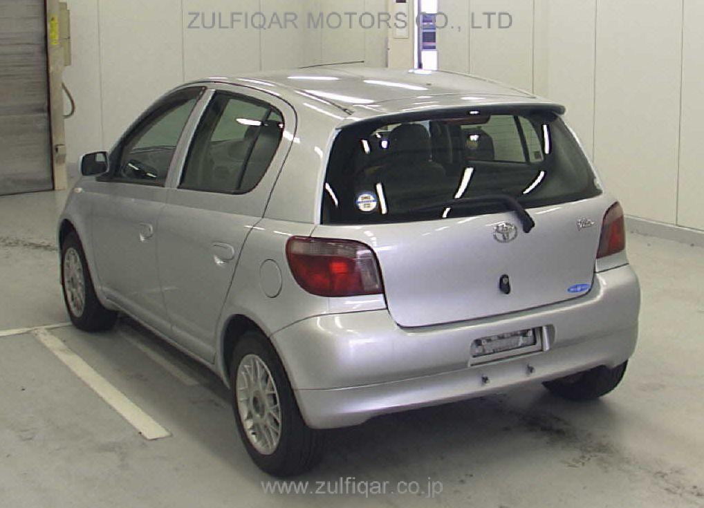 TOYOTA VITZ 1999 Image 3