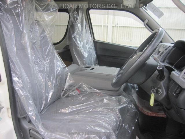 TOYOTA HIACE 2008 Image 6