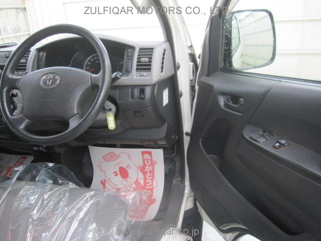 TOYOTA HIACE 2008 Image 7