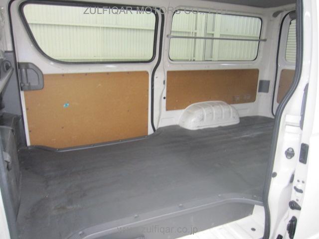 TOYOTA HIACE 2008 Image 9