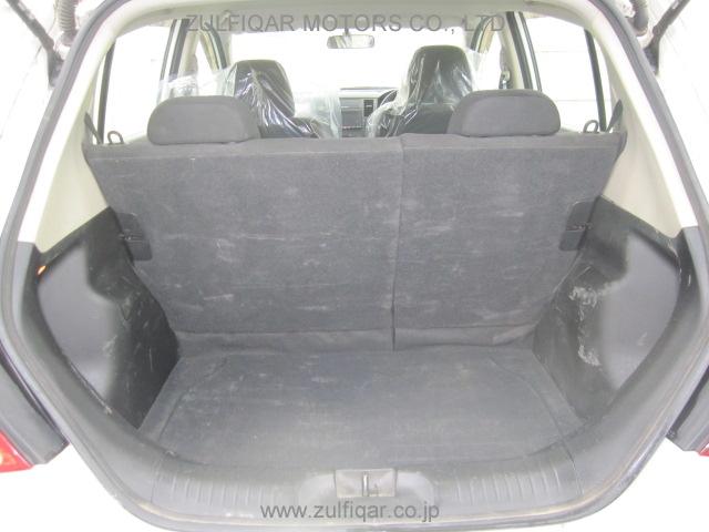 NISSAN TIIDA 2008 Image 12