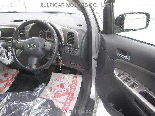 TOYOTA WISH 2008 Image 8