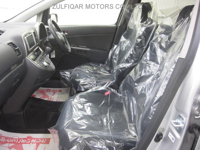 TOYOTA WISH 2008 Image 9