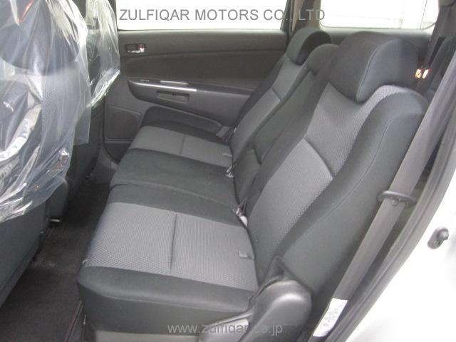 TOYOTA WISH 2008 Image 10