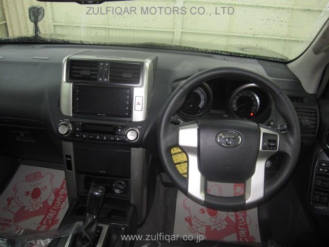 TOYOTA PRADO 2009 Image 2