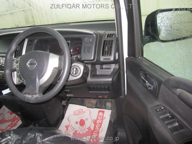 NISSAN SERENA 2008 Image 8