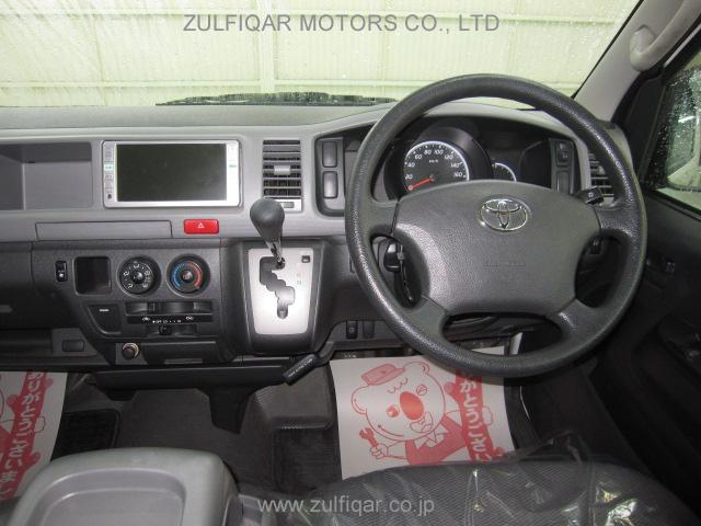 TOYOTA HIACE WAGON 2008 Image 2