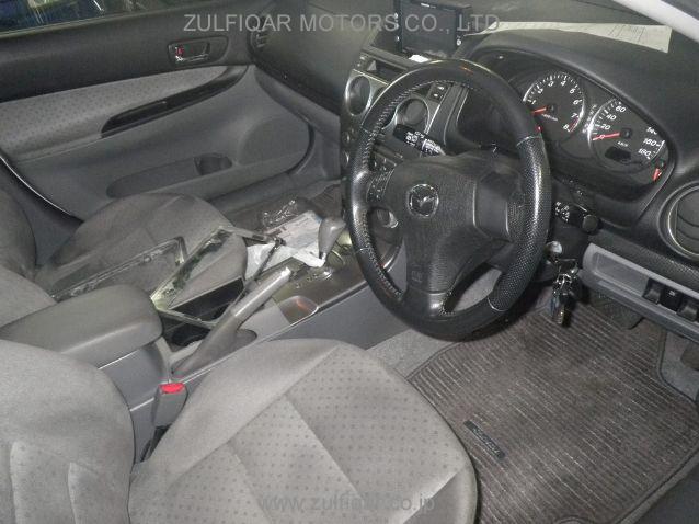 MAZDA ATENZA 2005 Image 2