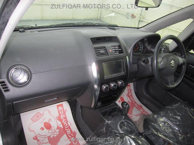 SUZUKI SX4 2009 Image 12