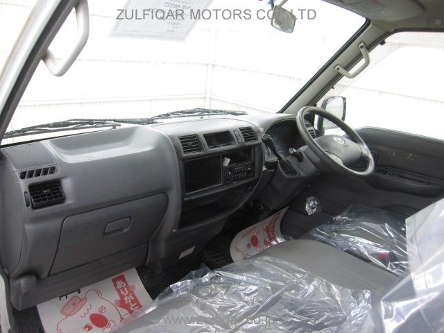 MAZDA BONGO 2009 Image 11