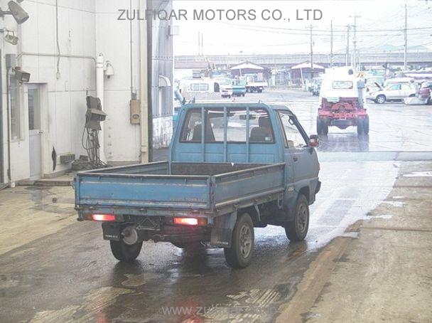 TOYOTA TOWNACE TRUCK 1988 Image 3