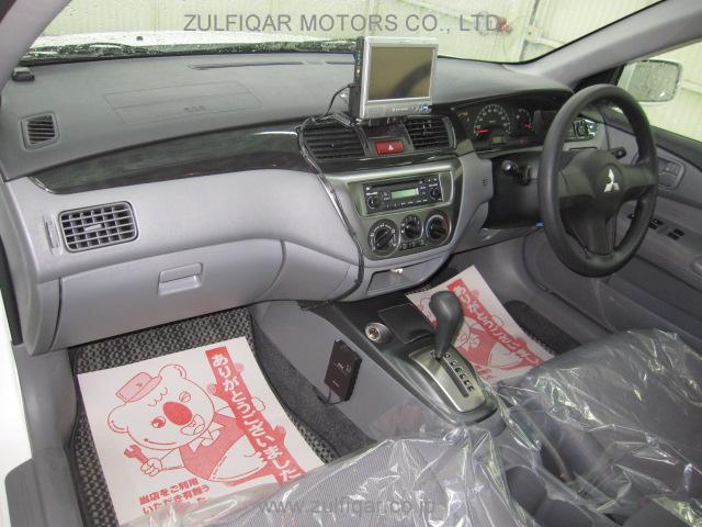 MITSUBISHI LANCER CEDIA 2009 Image 12