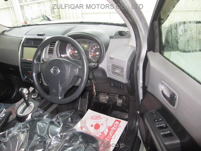 NISSAN X-TRAIL 2009 Image 8