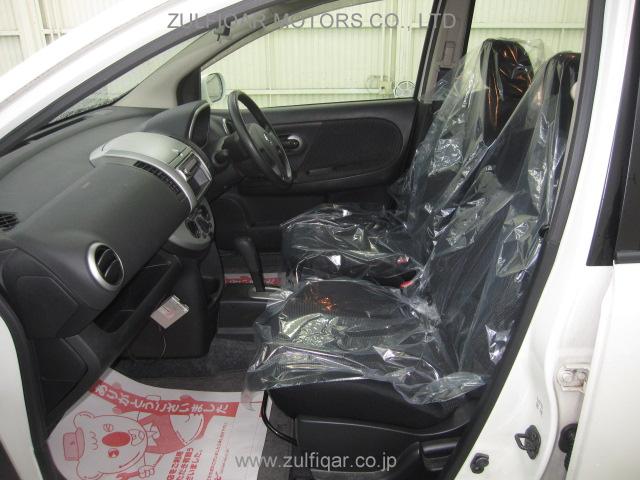 NISSAN NOTE 2009 Image 9