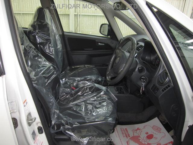 SUZUKI SX4 2009 Image 8