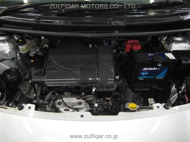 TOYOTA VITZ 2009 Image 6