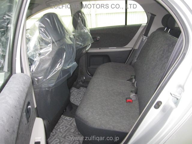 TOYOTA VITZ 2009 Image 10