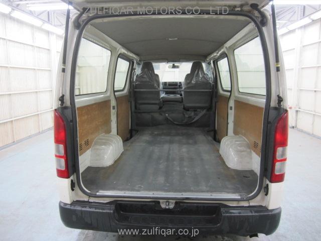 TOYOTA HIACE 2009 Image 12