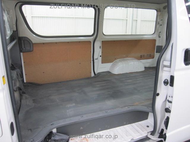 TOYOTA HIACE 2009 Image 9