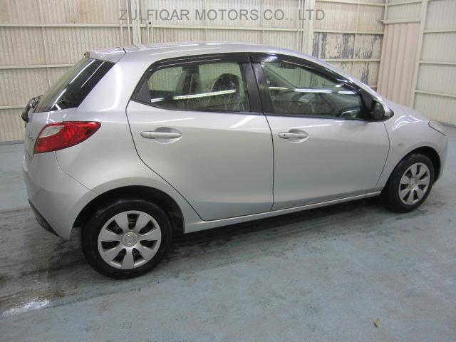 MAZDA DEMIO 2009 Image 3