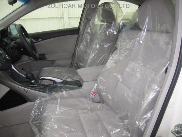 HONDA ACCORD 2009 Image 9