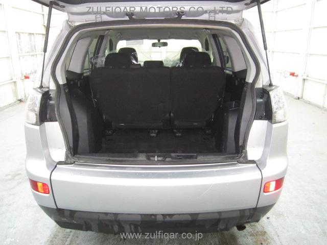 MITSUBISHI OUTLANDER 2009 Image 12