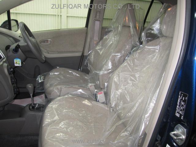 TOYOTA VITZ 2008 Image 9