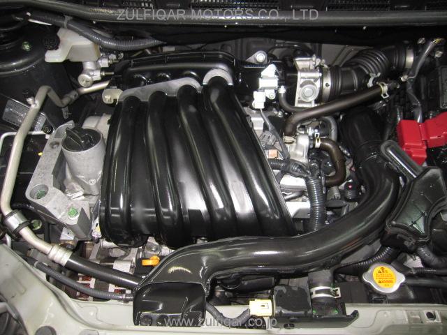 NISSAN NOTE 2009 Image 6