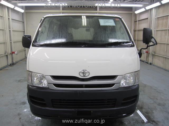 TOYOTA HIACE 2008 Image 4