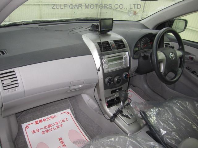 TOYOTA COROLLA AXIO 2011 Image 12