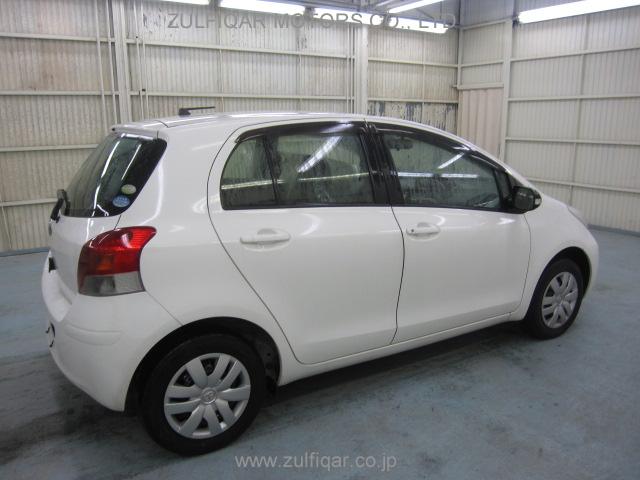 TOYOTA VITZ 2009 Image 3